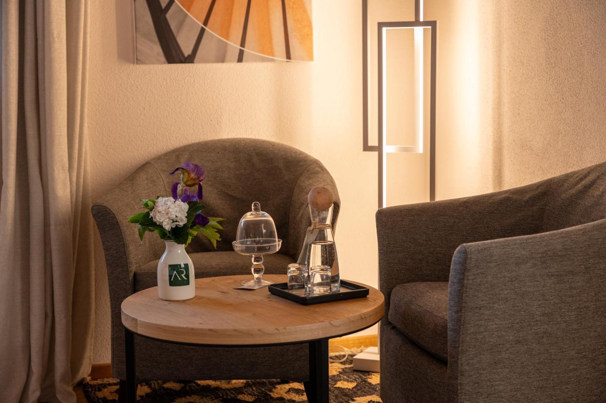 Aura Relais Hotel อูร์บีโน ภายนอก รูปภาพ