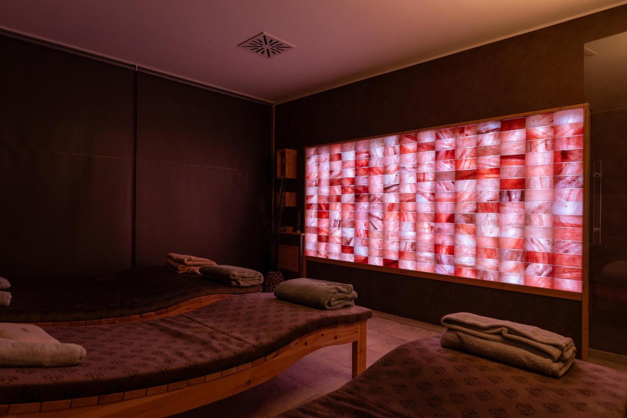 Aura Relais Hotel อูร์บีโน ภายนอก รูปภาพ