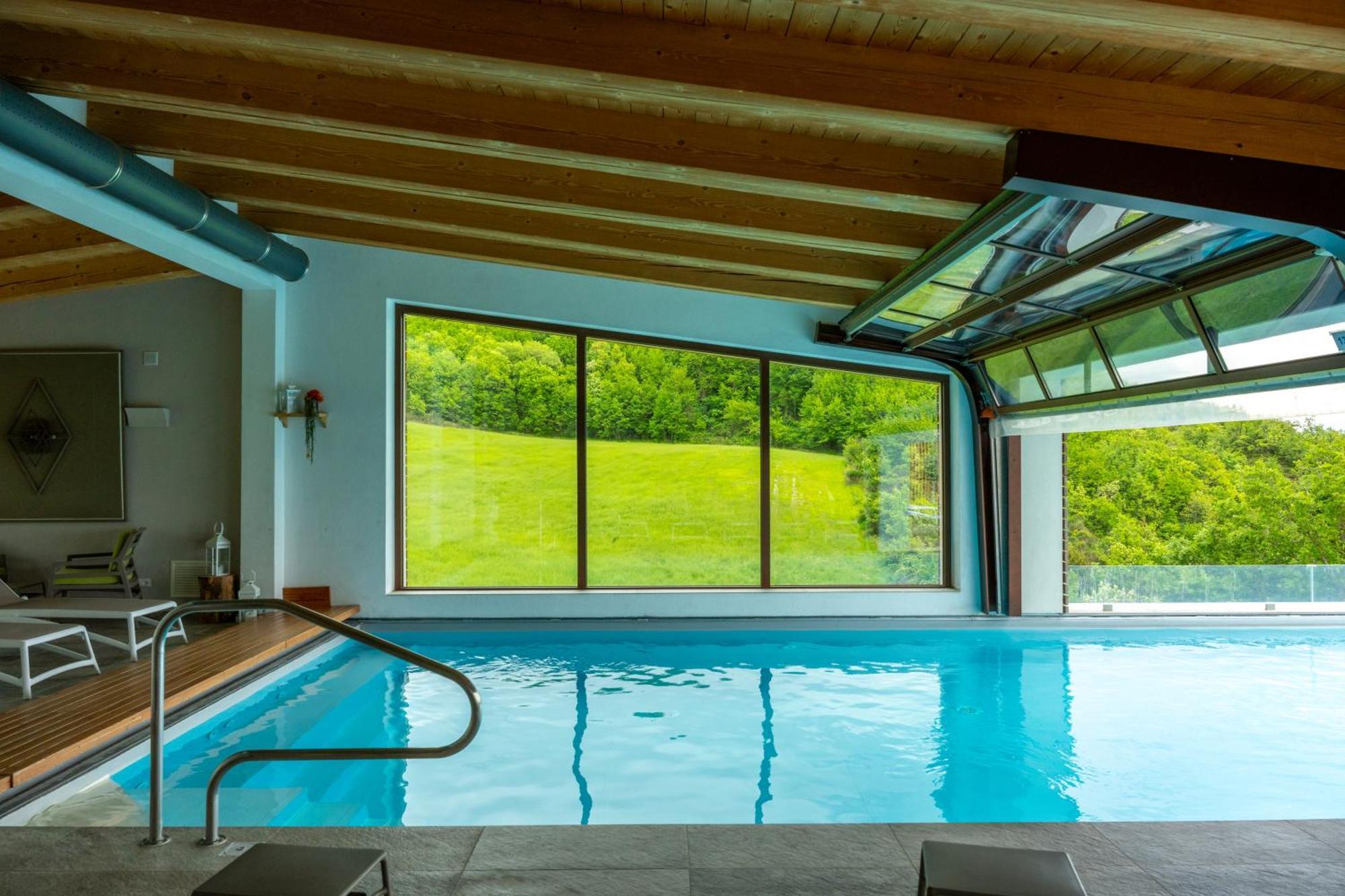 Aura Relais Hotel อูร์บีโน ภายนอก รูปภาพ